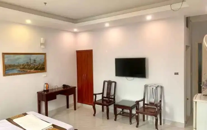 Khách sạn Bạch Dương