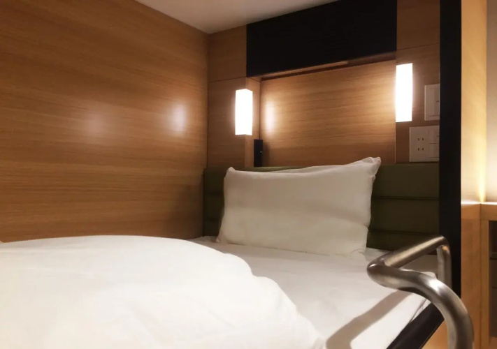 global cabin Tokyo Suidobashi