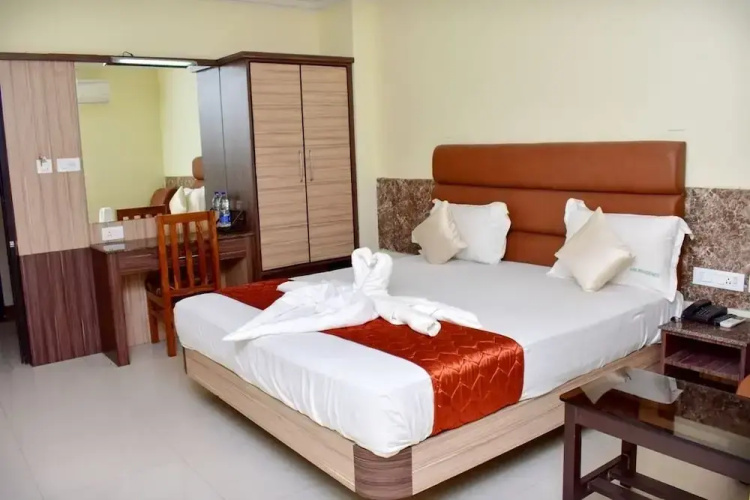 Ark Inn  Residency
