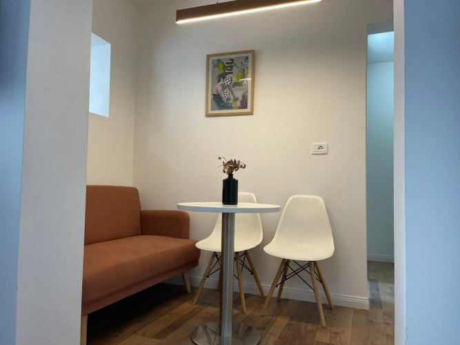Central Studio Apartments