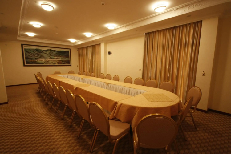 caravan Hotel Addis