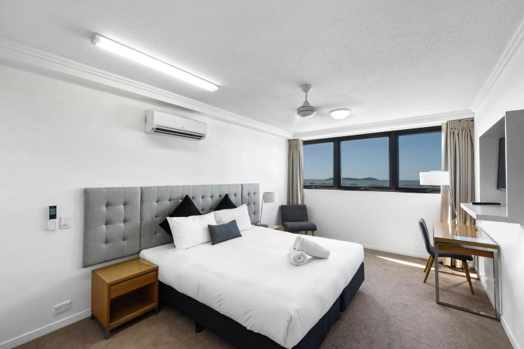 Pacific Sands Apartments