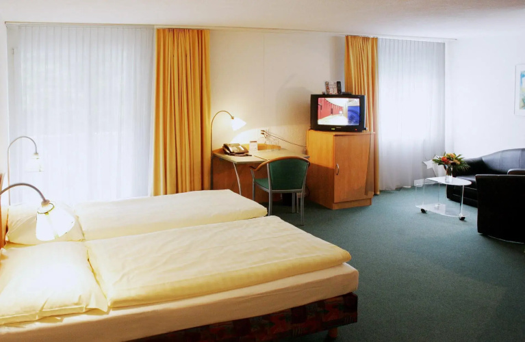 Apart-Hotel Zurich Airport