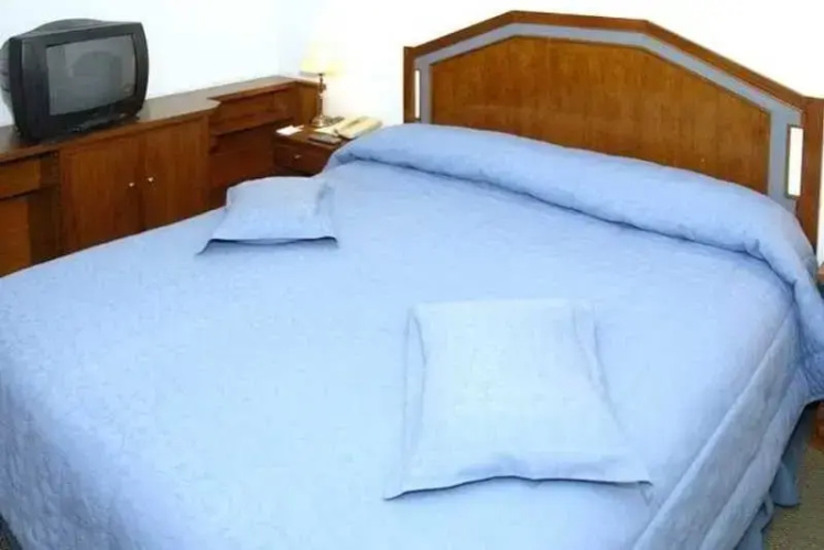 Art Deco Hotel & Suites