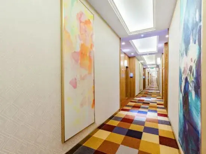 Bo'ai Junhuai Shangpin Hotel