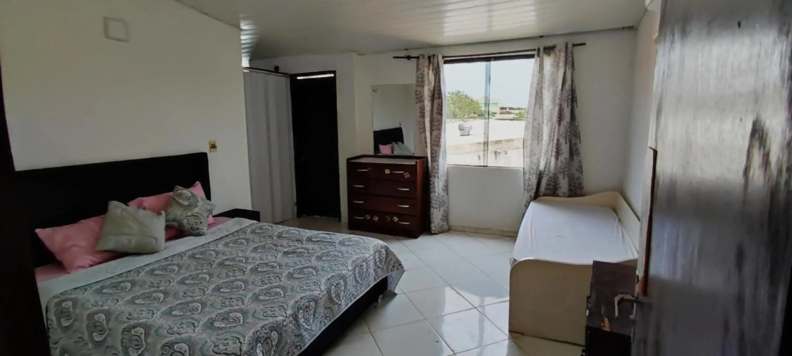 Departamento LEDESMA 2 piso