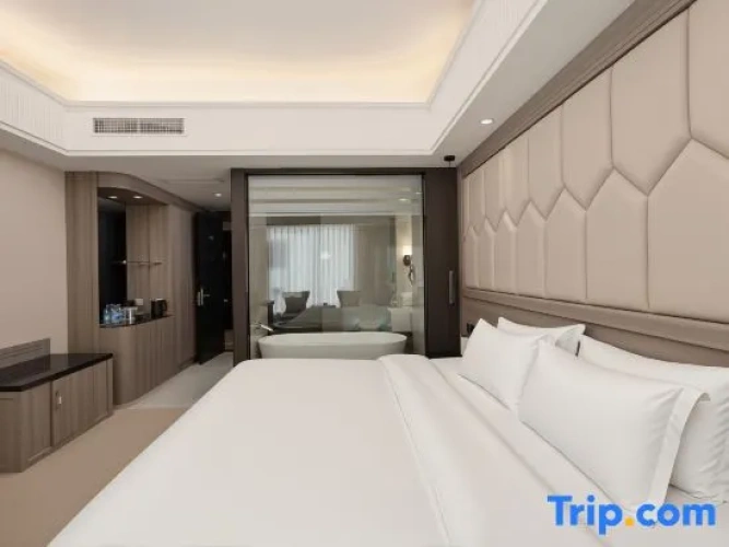 Business Double room with lake view