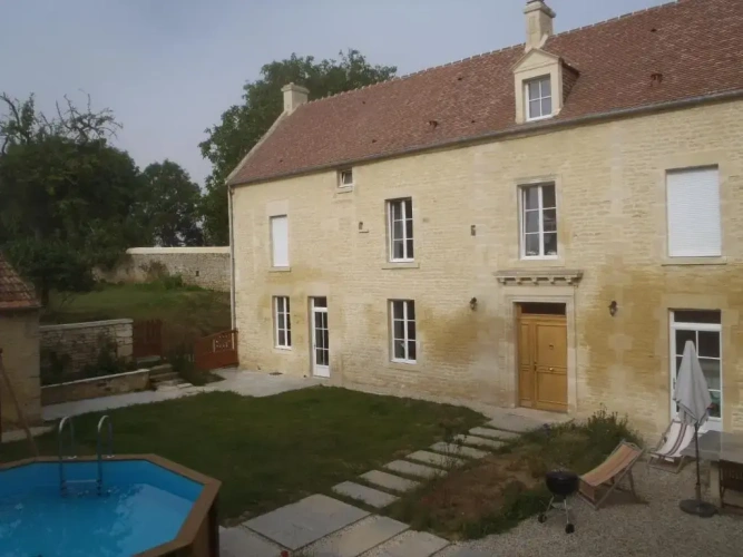 2 Bedrooms Cottage