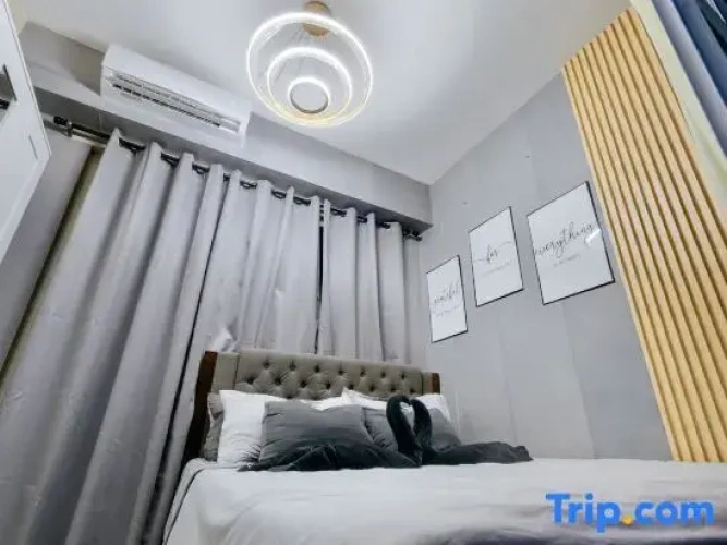 1 Bedroom Suite with balcony