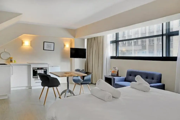 1 Bedroom Apartment