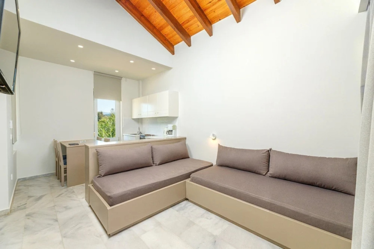 Kostakis Beach Hotel