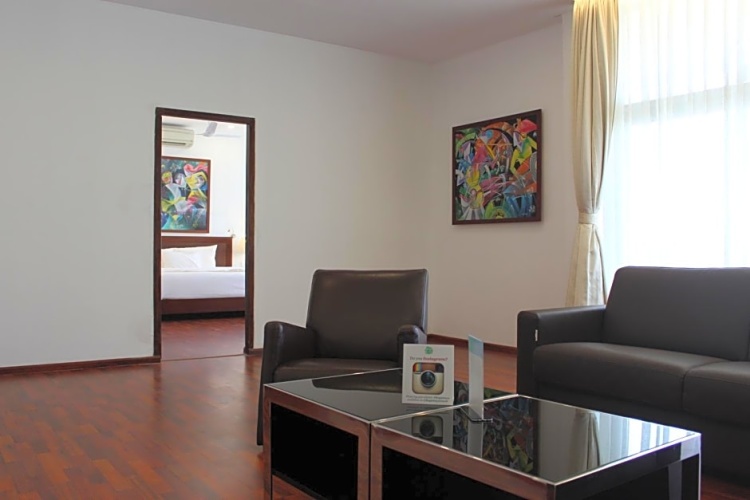 Double Suite with balcony and with lake view