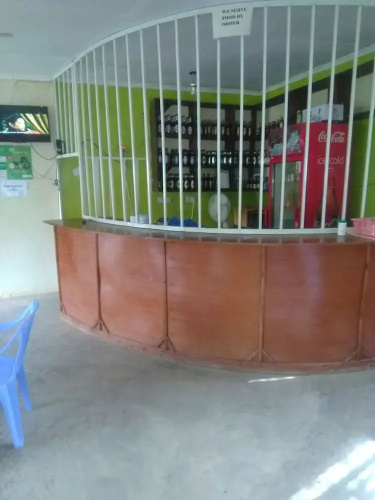 Eddys Resort