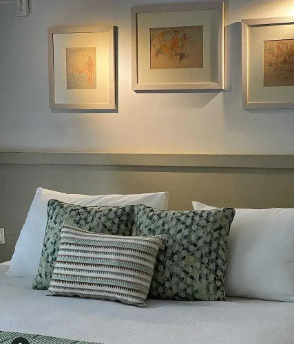 Seki̇z Oda Otel