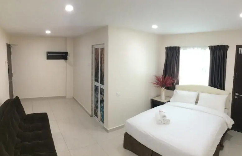 Sam Hotel