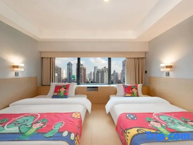 Luxury Family Suite
