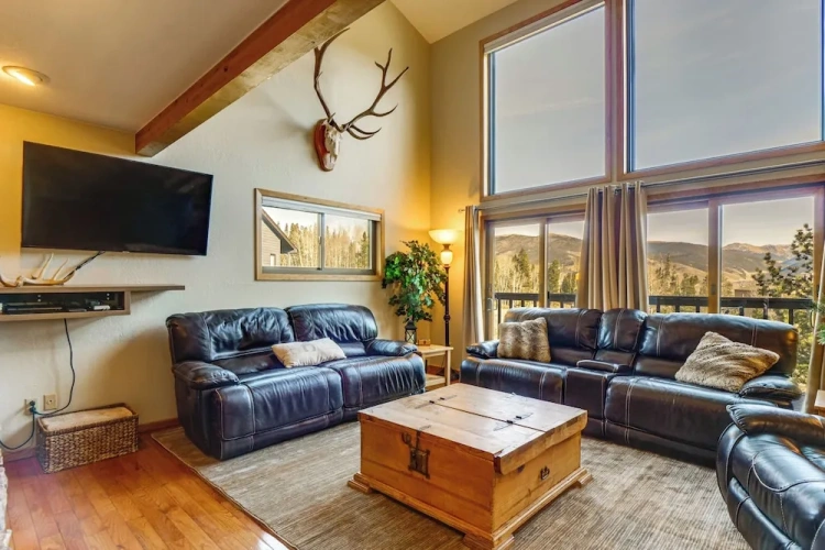 3 Bedrooms Cottage
