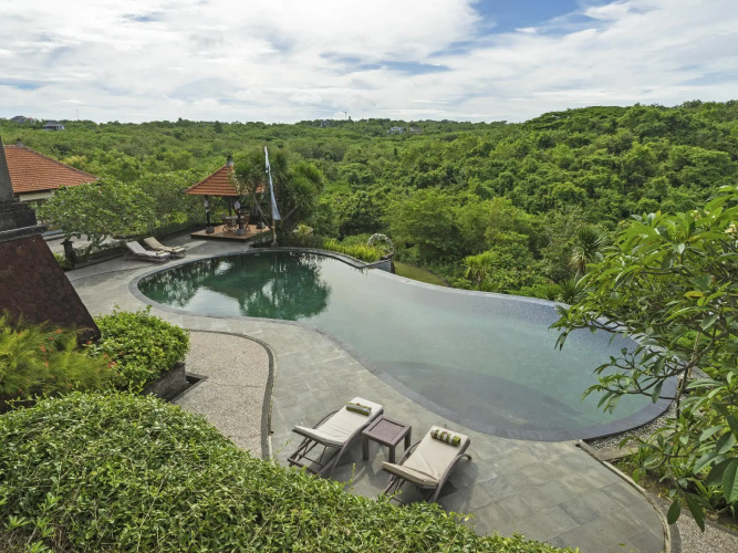 Langon Bali Resort