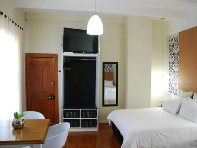 Knysna Inn