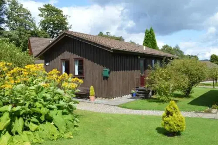 Holy Loch Lodge