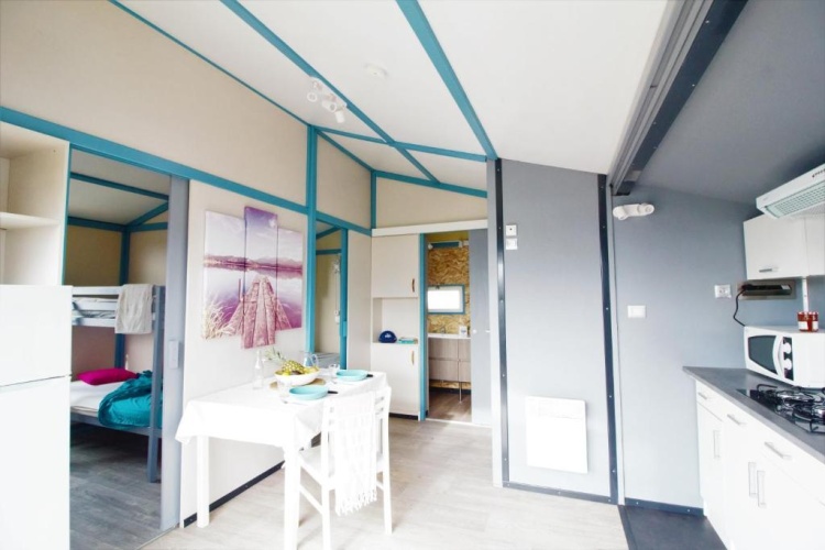 2 Bedrooms Chalet