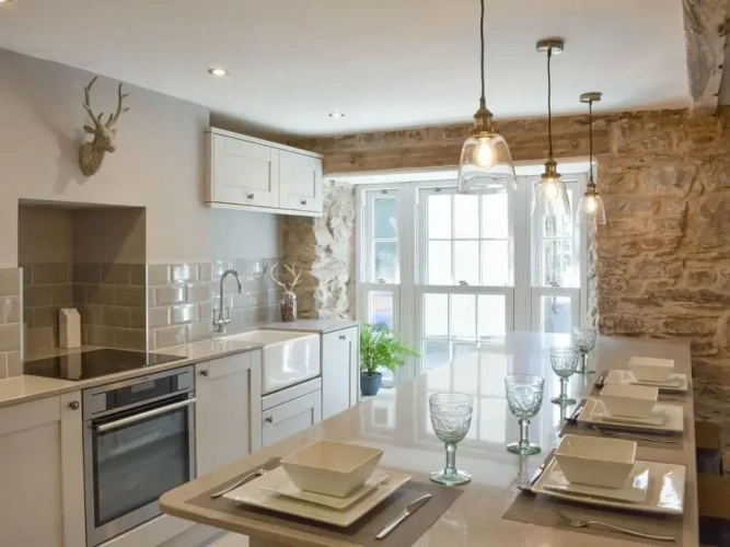 2 Bedrooms Cottage