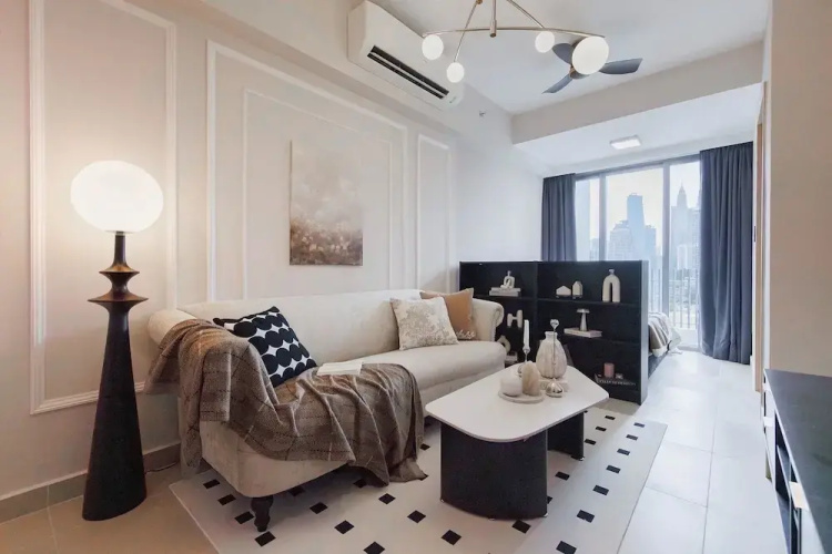 NaiBnB @ The Colony by Infinitum