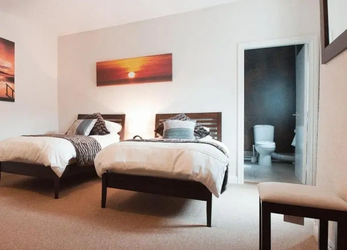 Standard Twin room
