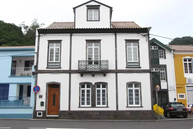 2 Bedrooms Double Apartment