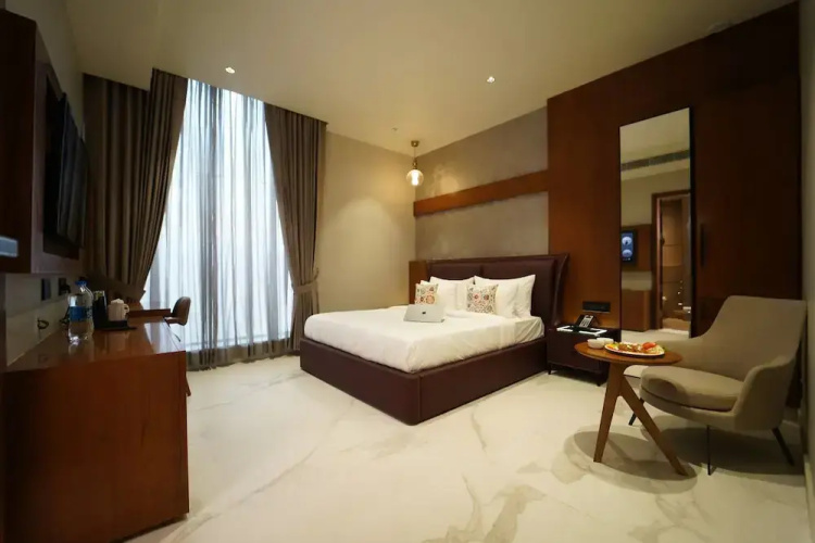 Hotel Millennium