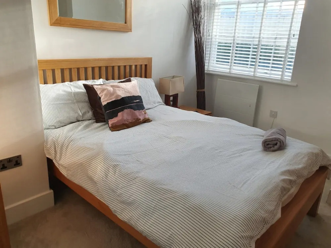 Modern Kings Road Executive Apartment