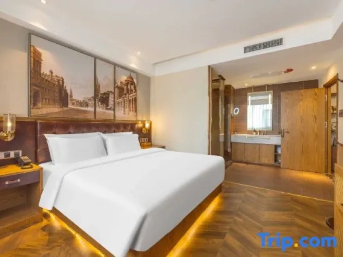 Deluxe Double Suite