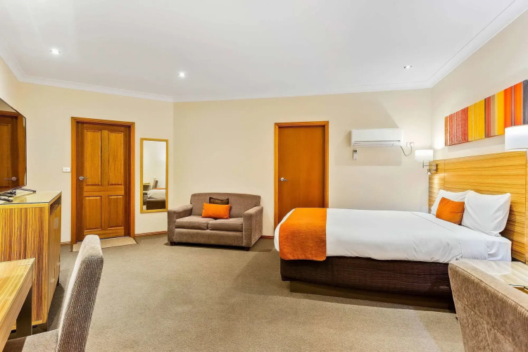Julie-Anna Inn, Bendigo