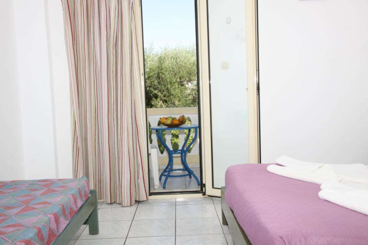 iLissos Apartments