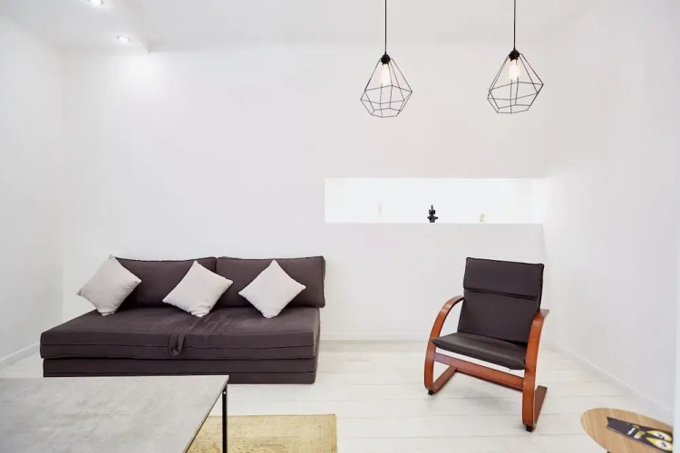 Flatsis Apartment Bazhanova 12
