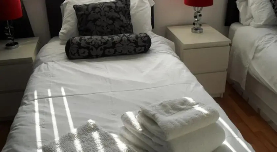 Old Greasby House Bed & Breakfast