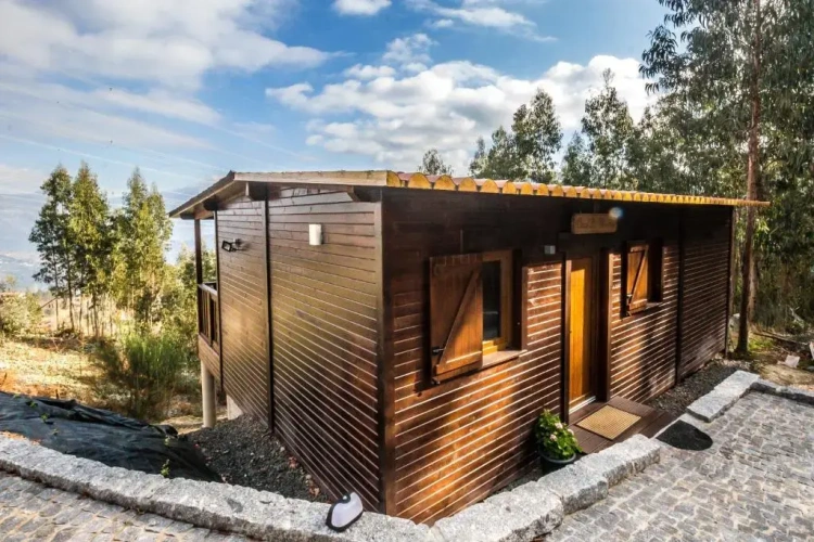 2 Bedrooms Bungalow