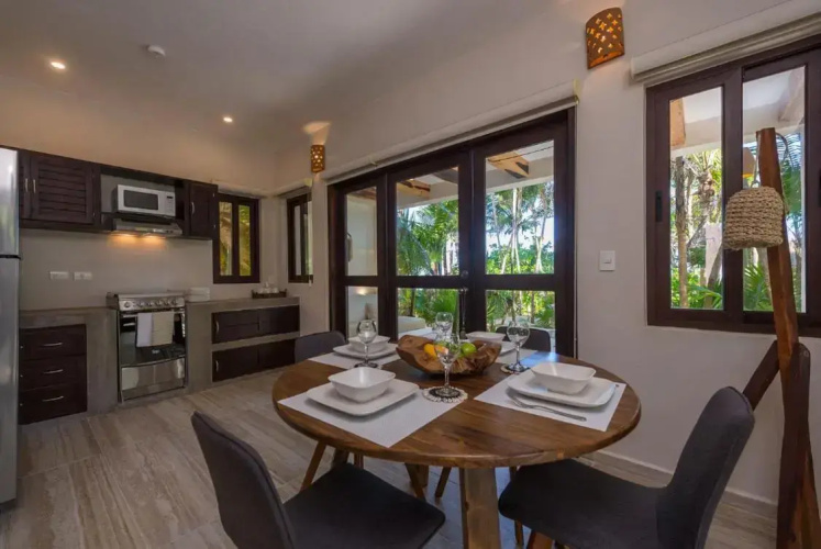 Beachfront bungalows- Soliman Bay