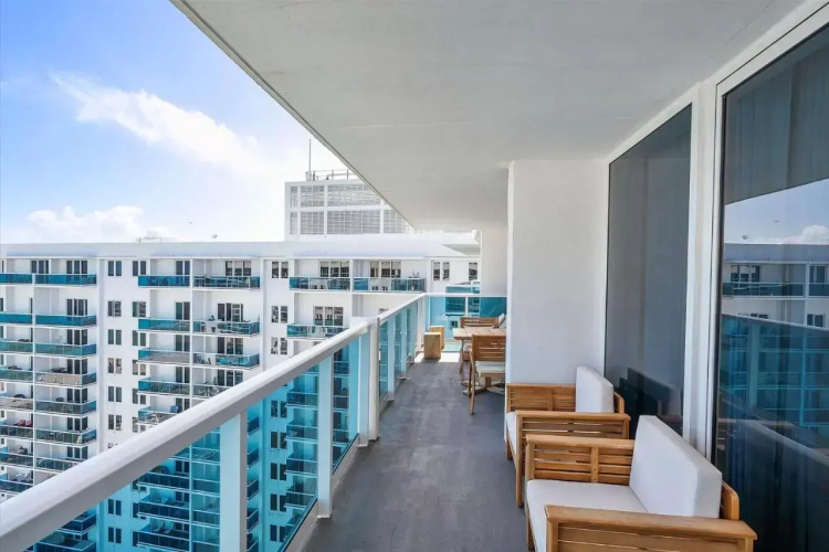 Ocean View Private Residence - 1007