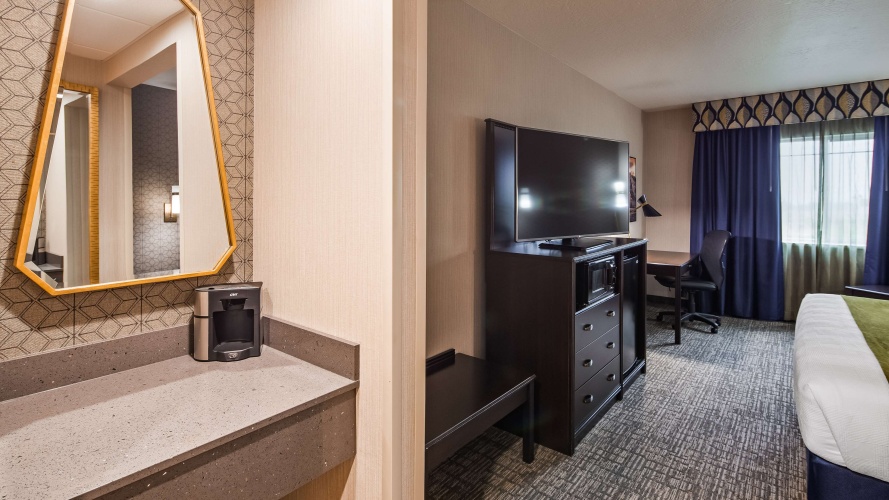Best Western Plus Grant Creek Inn photo 36