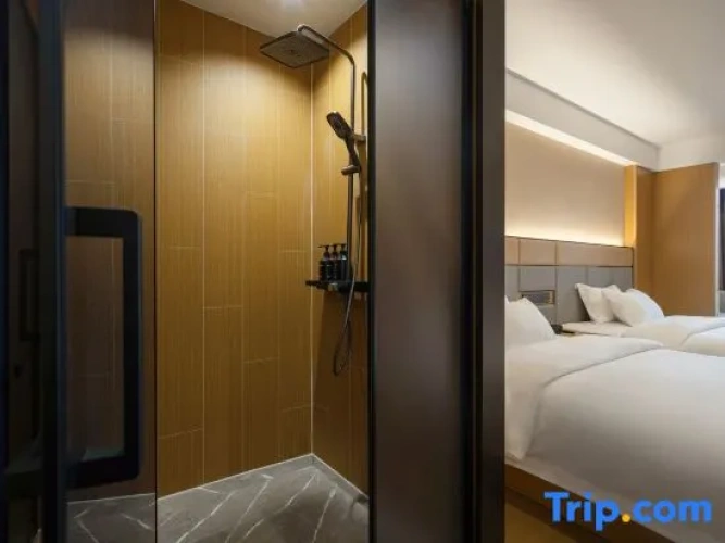 Deluxe Twin room with river view