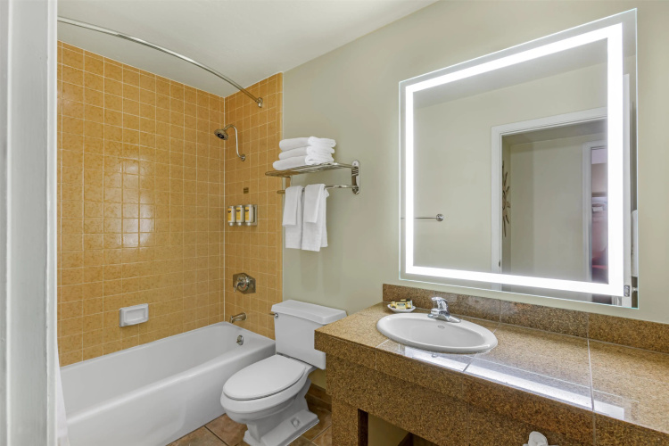 Best Western Plus Arroyo Roble Hotel & Creekside Villas photo 12