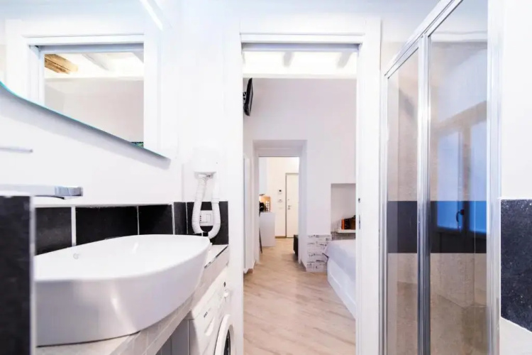 Urban Flat Via Diaz 105