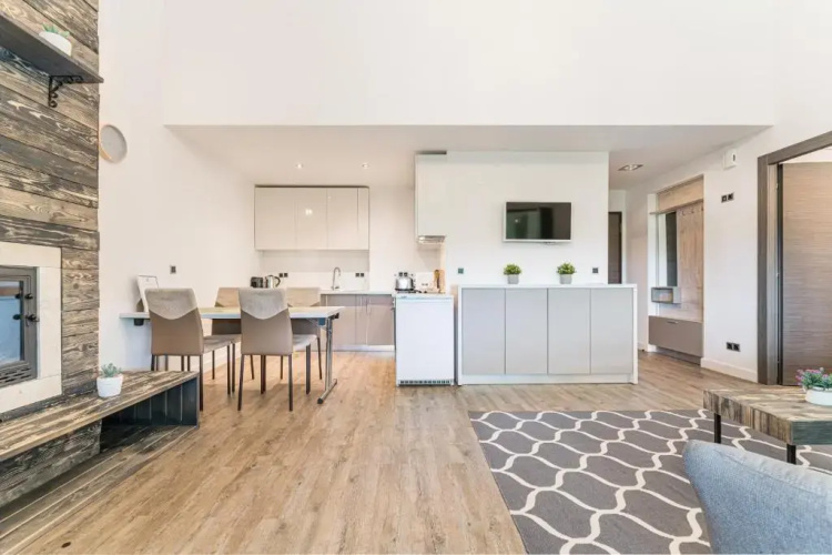 Pine Woods Apartment B35 in Silver Mountain