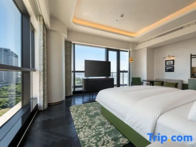 Luxury Suite
