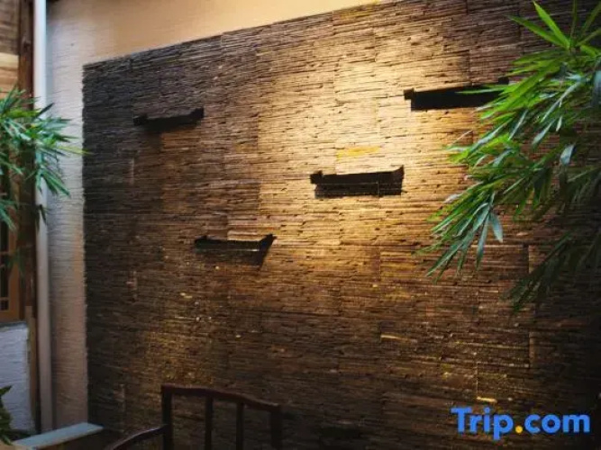 twelve homestay