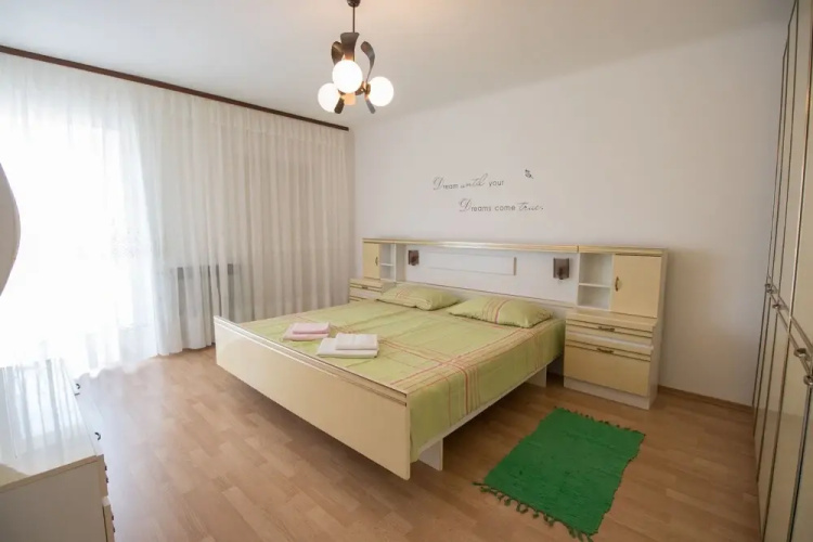 Apartment Mladen