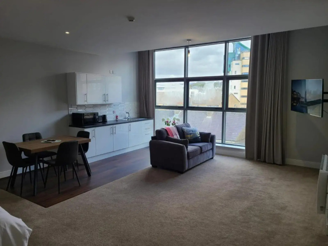 Quay St Apartment