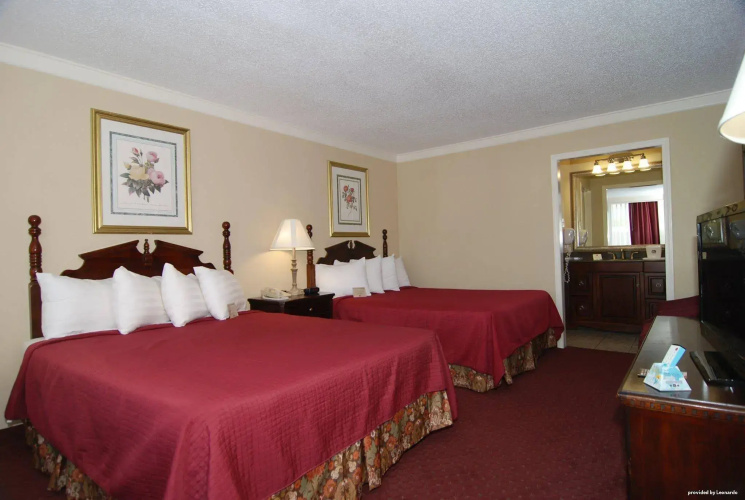Osage Creek Lodge