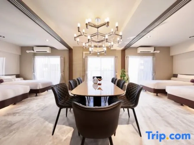 Deluxe Double Suite